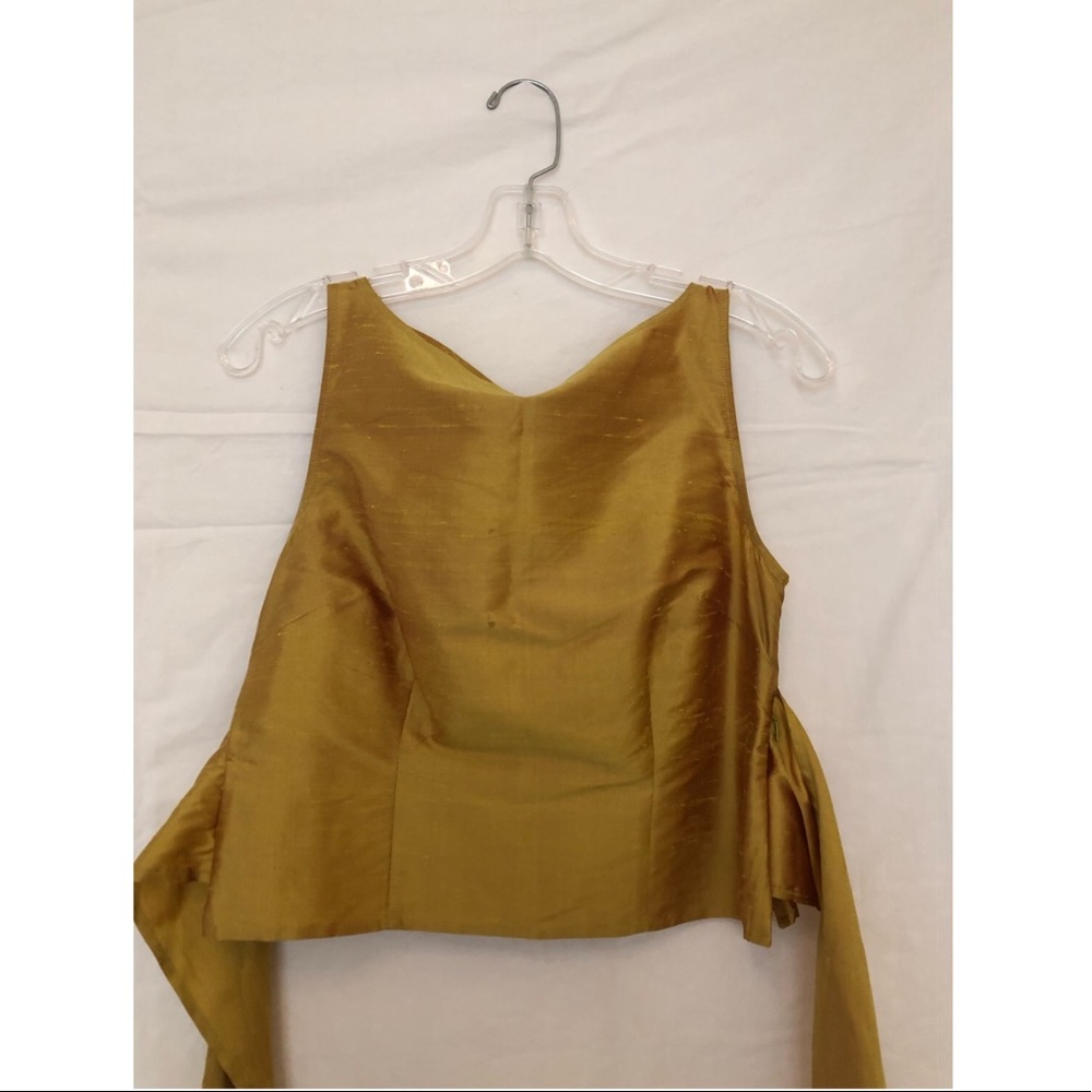Women’s Gold Shimmering Blouse